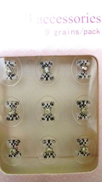 conjunto de 9 mini lacinhos de acrilico com Strass n°3